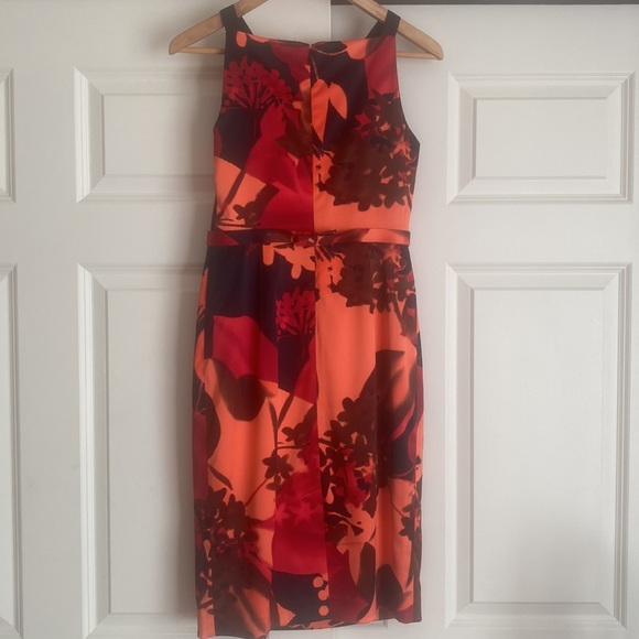 TAHARI Floral Satin Sheath Pencil Style Dress - Picture 7 of 13